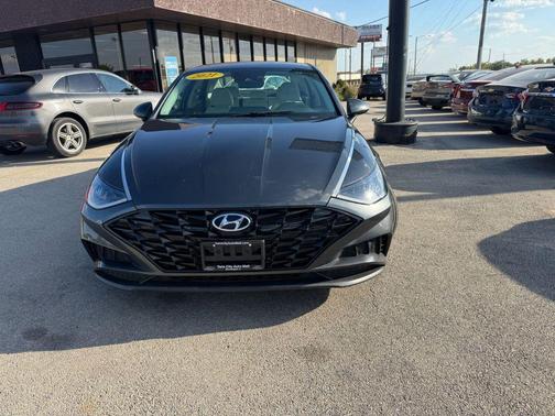 2021 Hyundai SONATA SEL