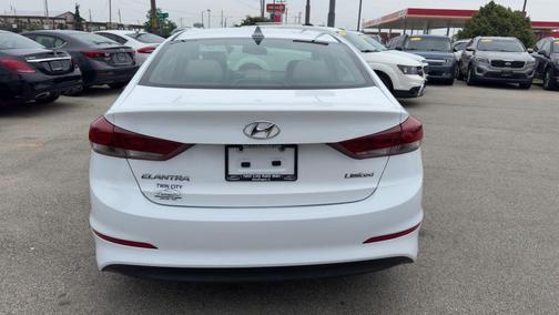 2017 Hyundai ELANTRA Limited