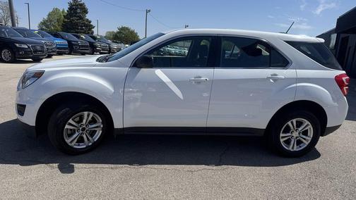 White 2017 Chevrolet Equinox LS