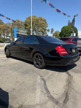 2011 Mercedes-Benz S-Class 4MATIC