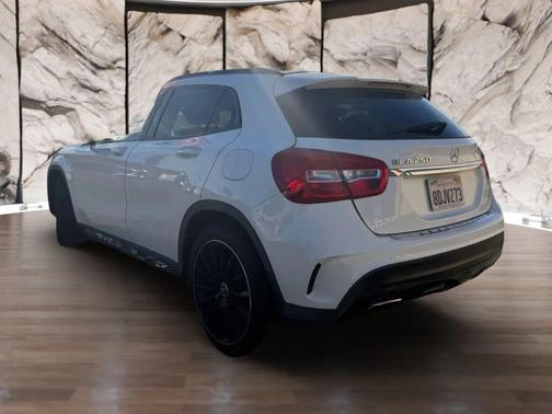 2018 Mercedes-Benz GLA 250 Base