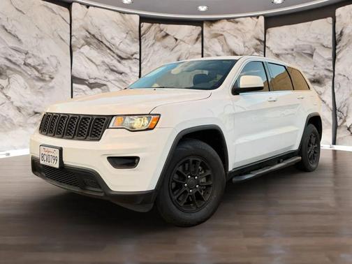 2018 Jeep Grand Cherokee Laredo