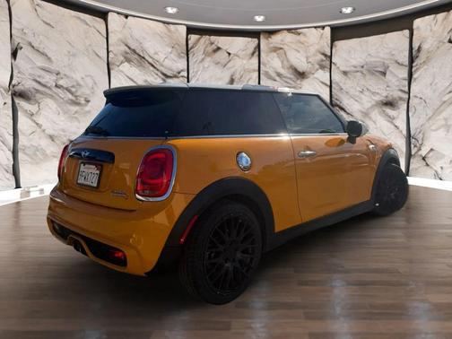 2014 MINI Hardtop Cooper S