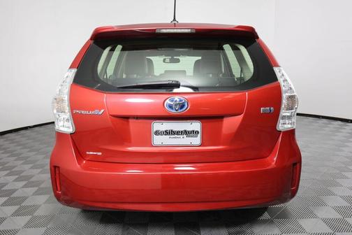 2014 Toyota Prius v Three
