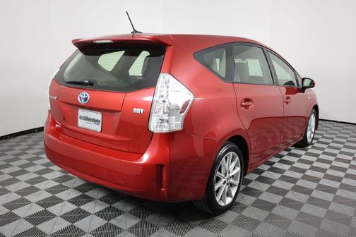 2014 Toyota Prius v Three