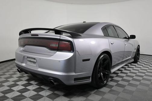 2014 Dodge Charger SRT8