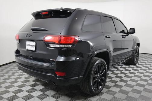 2018 Jeep Grand Cherokee Laredo E