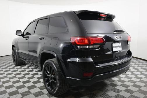 2018 Jeep Grand Cherokee Laredo E