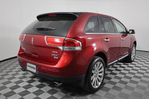 2014 Lincoln MKX Base