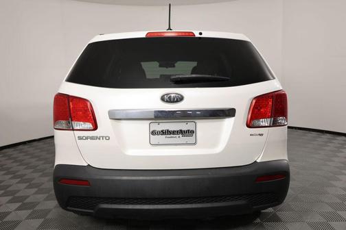 2012 Kia Sorento LX