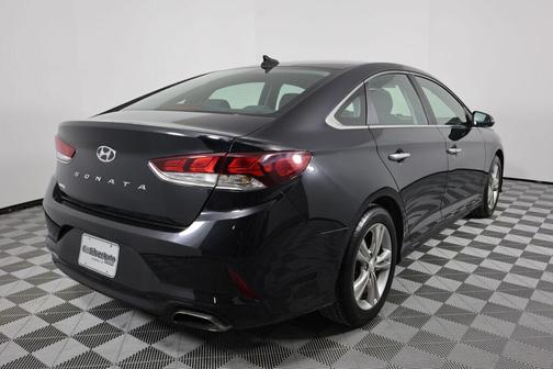 2018 Hyundai SONATA SEL
