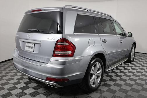 2011 Mercedes-Benz GL-Class 4MATIC
