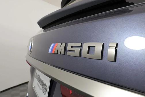 2020 BMW X7 M50i