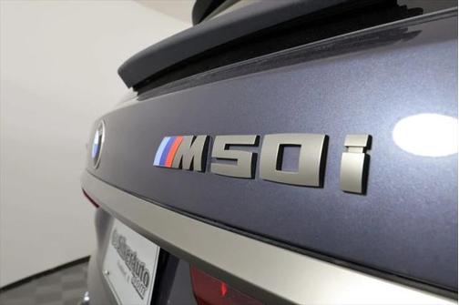 2020 BMW X7 M50i