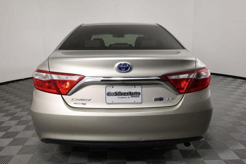 2017 Toyota Camry Hybrid SE