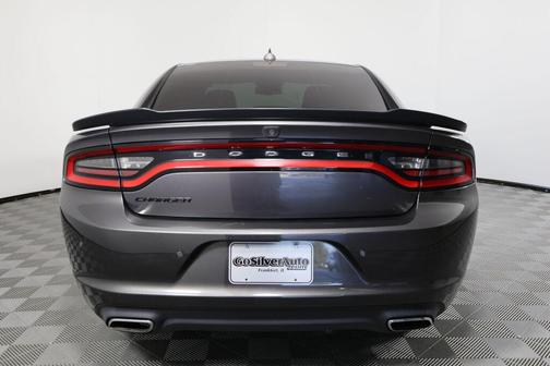 2017 Dodge Charger SXT