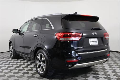 2016 Kia Sorento SX