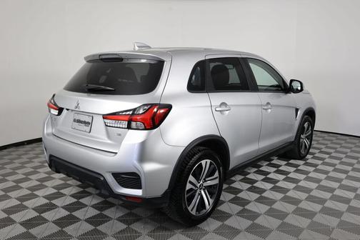 Alloy Silver Metallic 2021 Mitsubishi Outlander Sport SE
