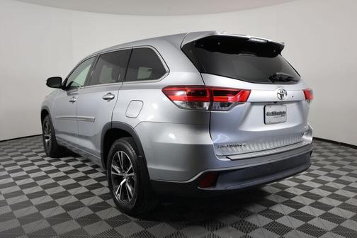 2017 Toyota Highlander LE Plus