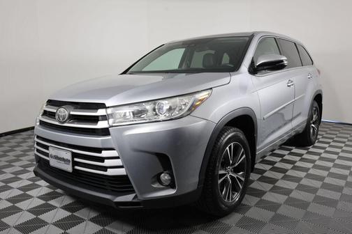 2017 Toyota Highlander LE Plus
