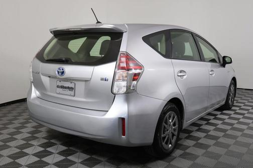 2017 Toyota Prius v Two