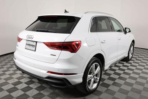 2023 Audi Q3 45 S line Premium Plus