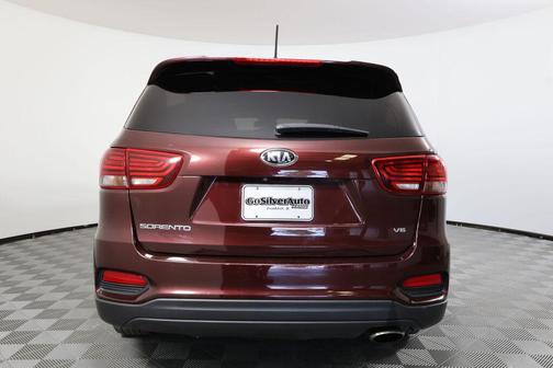 2019 Kia Sorento LX