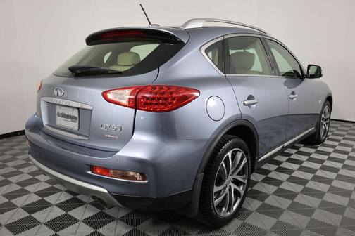 2016 INFINITI QX50 Base