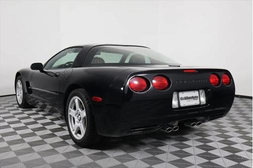1999 Chevrolet Corvette Base