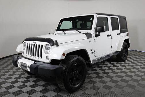 Bright White Clear Coat 2016 Jeep Wrangler Unlimited Sahara