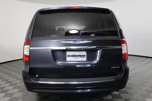 2014 Chrysler Town & Country Limited