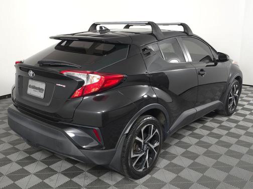 2018 Toyota C-HR XLE Premium