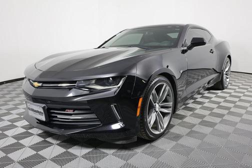 2017 Chevrolet Camaro 2LT