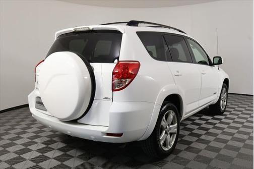 2008 Toyota RAV4 Sport