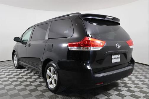2012 Toyota Sienna LE