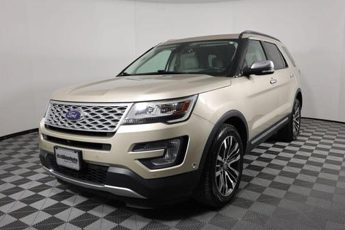 2017 Ford Explorer Platinum