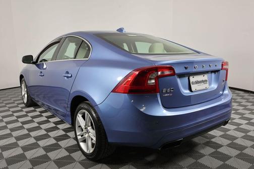 2015 Volvo S60 T5 Platinum