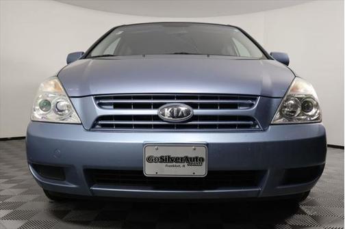 2009 Kia Sedona LX