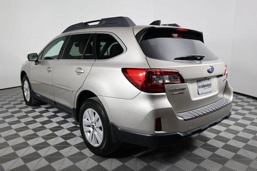 Tungsten Metallic 2017 Subaru Outback 2.5i Premium