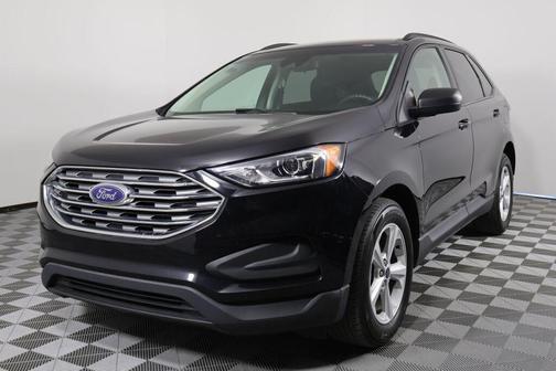 2020 Ford Edge SE
