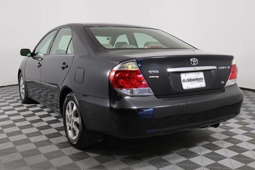 2005 Toyota Camry XLE V6