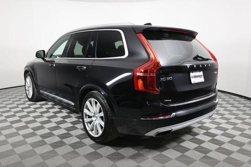 2017 Volvo XC90 Hybrid T8 Inscription