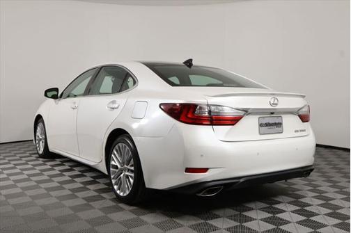 2018 Lexus ES 350 Base
