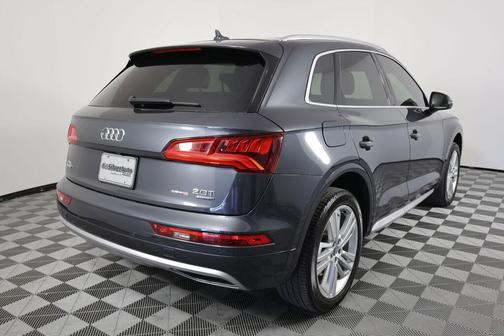 2018 Audi Q5 2.0T Premium Plus