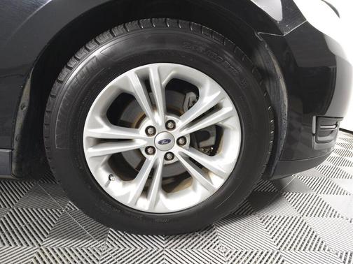 2019 Ford Taurus SEL