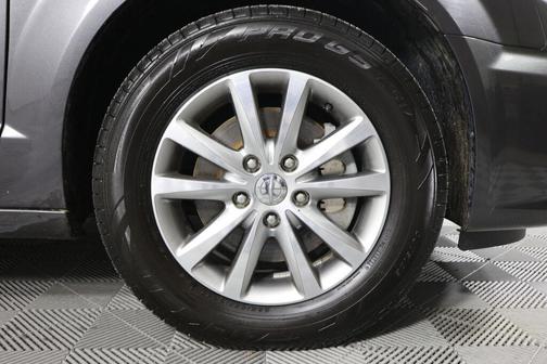 2014 Chrysler Town & Country Touring-L