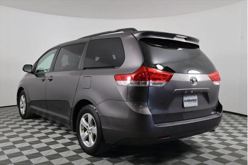 2013 Toyota Sienna LE