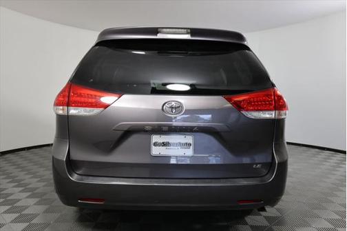 2013 Toyota Sienna LE