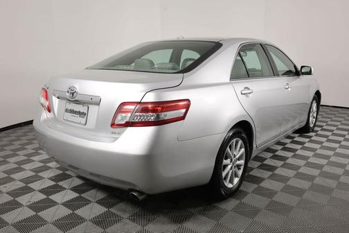 2011 Toyota Camry XLE