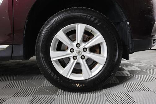 2013 Toyota Highlander SE